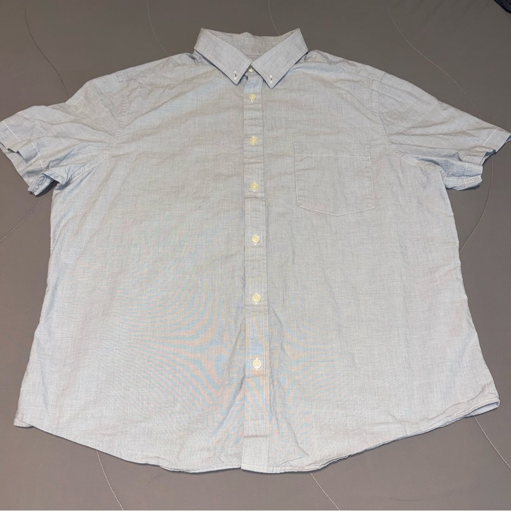 Goodfellow & Co Light Blue Short-Sleeve Button-Down Shirt